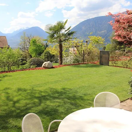 Lena Apartment Merano